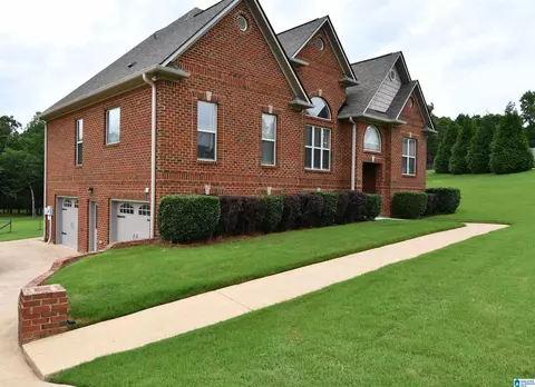 78 Village Trace Dr, Springville, AL 35146