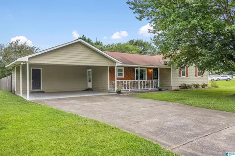 68 Club Ests, Anniston, AL 36207