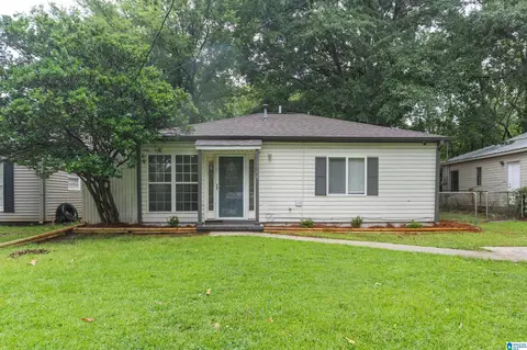 1544 26th Ave N, Hueytown, AL 35023