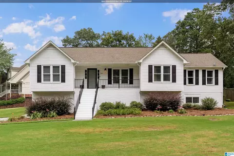 200 S Trace Ln, Hoover, AL 35244