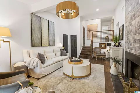 151 W W Grn #151, Vestavia, AL 35243