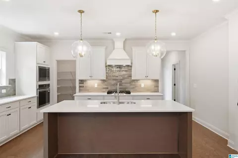 146 Jefferson Pl, Birmingham, AL 35242