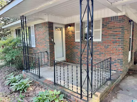 Exterior - 206 6th St, Warrior, AL 35180 photo 2 of 6