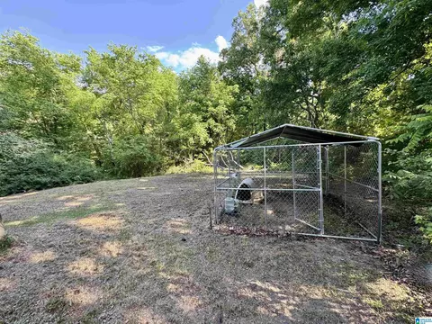 Exterior - 206 6th St, Warrior, AL 35180 photo 5 of 6