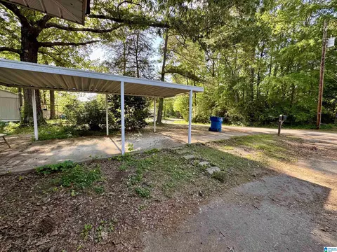 Exterior - 206 6th St, Warrior, AL 35180 photo 4 of 6