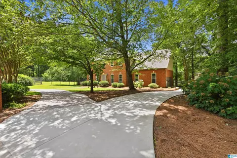 3004 Cross Grove Ln, Birmingham, AL 35242