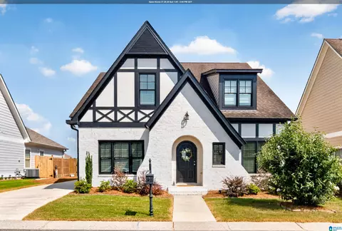 5008 Hawthorne Pl, Chelsea, AL 35043