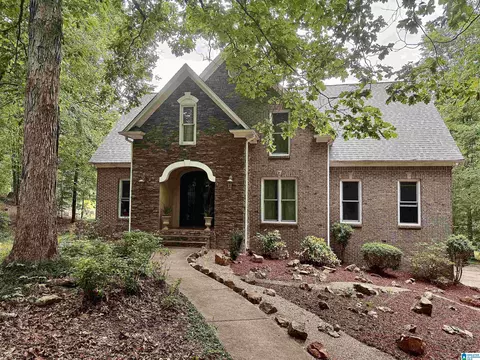 300 Twelve Oaks Cir, Chelsea, AL 35043