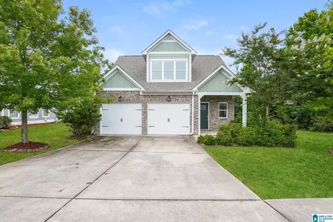 137 Shelby Farms Dr, Alabaster, AL 35007