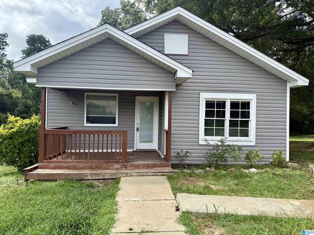 204 Arnett Dr, Pell City, AL 35128