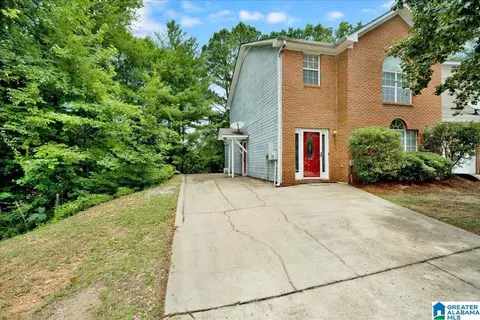 101 Windsor Ridge Dr, Pelham, AL 35124