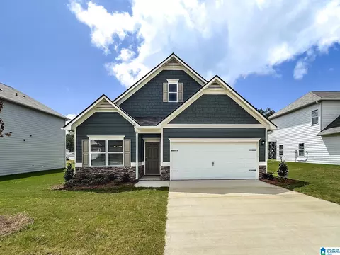 2070 Sterling Cir, Margaret, AL 35120