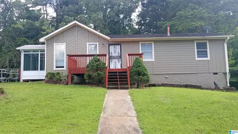 621 15th Ave NW, Birmingham, AL 35215