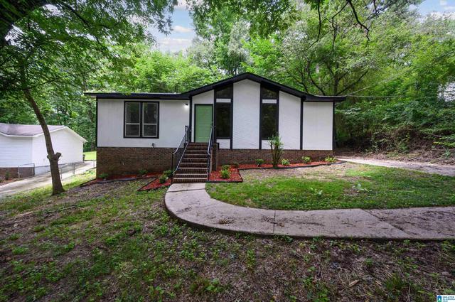 5995 Amber Hills Rd, Irondale, AL 35210