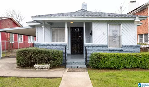 2725 Parklawn Ave SW, Birmingham, AL 35211
