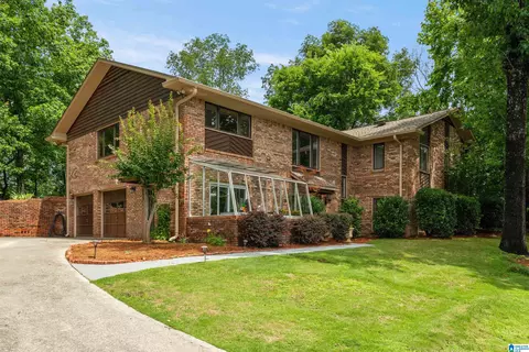 3546 Mill Springs Rd, Mountain Brook, AL 35223