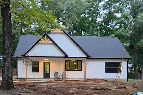 15 Shady Ct, Woodstock, AL 35188