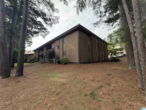 3101 Lorna Rd #112, Hoover, AL 35216