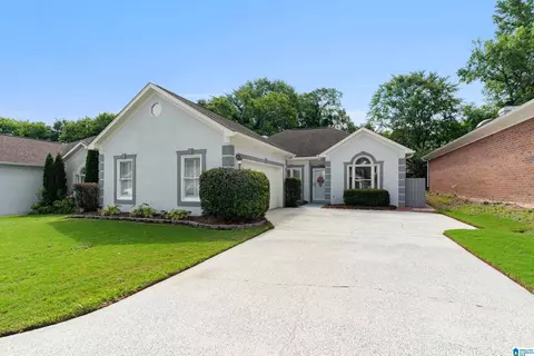 1112 Berwick Rd, Birmingham, AL 35242