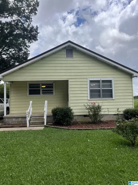 1921 Sadlertown Rd, Bessemer, AL 35022