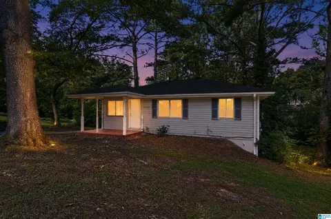 1700 4th Way NW, Center Point, AL 35215