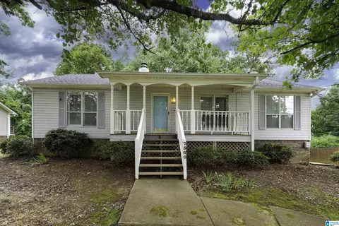 7360 Roper Tunnel Rd, Trussville, AL 35173