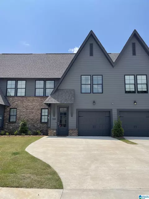 709 Cyprus Cir, Auburn, AL 36830