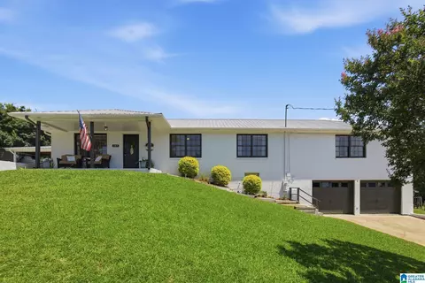 167 Rebecca Dr, Gardendale, AL 35071