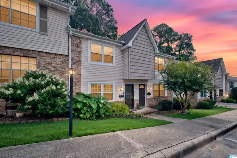 2725 Southbury Cir #2725, Vestavia Hills, AL 35216