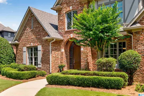 Exterior - 421 Ramsay Rd, Birmingham, AL 35242 photo 5 of 15