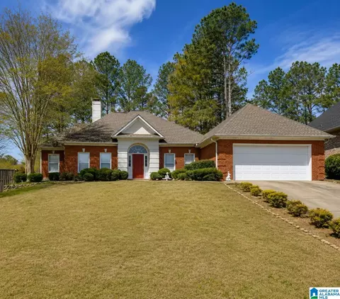 1045 Southlake Cv, Birmingham, AL 35244