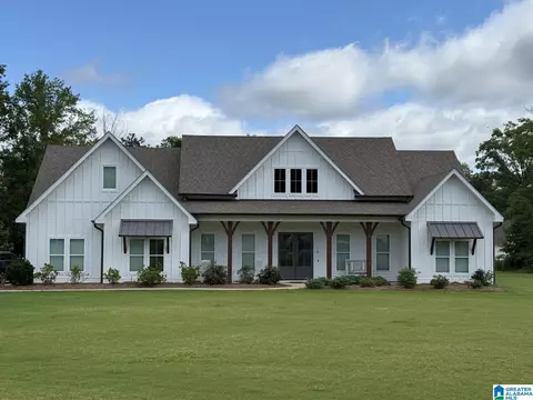 10 Stonewood Ln, Springville, AL 35146
