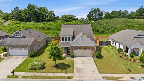 1482 Woodridge Pl, Gardendale, AL 35071