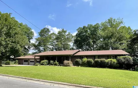 906 Scenic Dr NE, Cullman, AL 35055