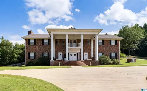 6926 Valley Lake Rd, Cottondale, AL 35453
