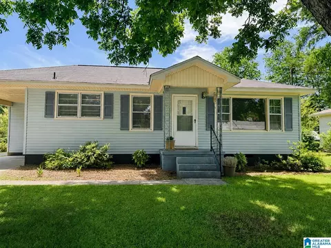 416 Oliver St, Glencoe, AL 35905