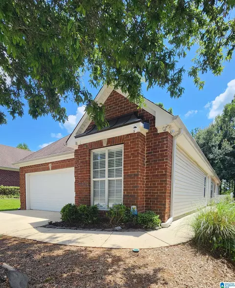 132 Highview Cv, Pelham, AL 35124