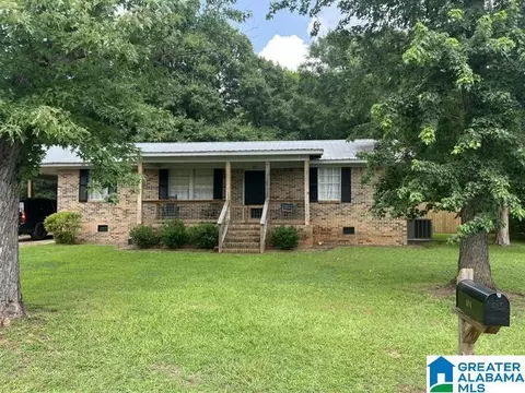 508 Wells Ave, Talladega, AL 35160