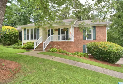 5975 Mockingbird Ln, Pinson, AL 35126