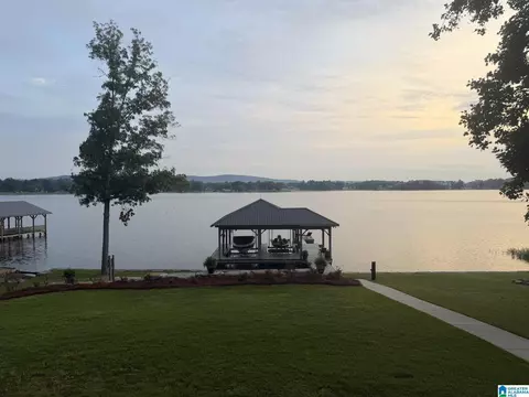 1501 Dogwood Ln, Ashville, AL 35953