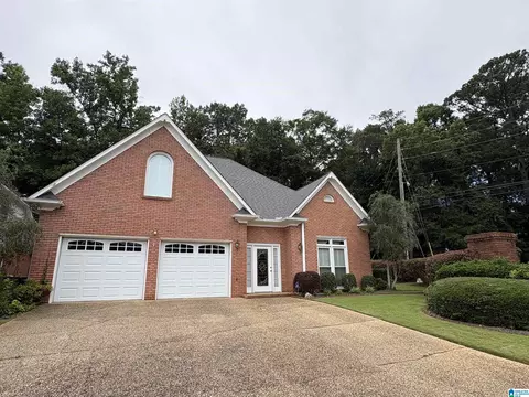 3888 Ripple Leaf Cir, Hoover, AL 35216