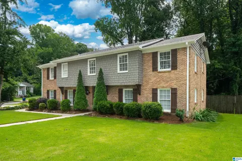 2400 Meadowlark Dr, Hoover, AL 35226