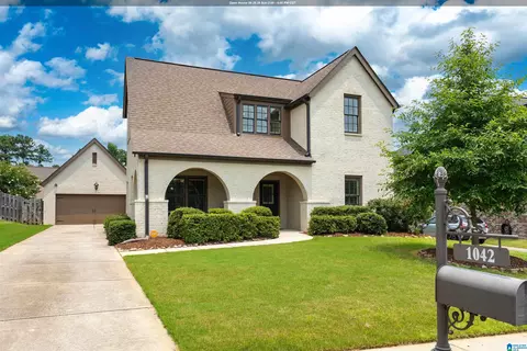 1042 Regent Park Dr, Birmingham, AL 35242