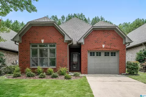 5688 Park Side Rd, Hoover, AL 35244