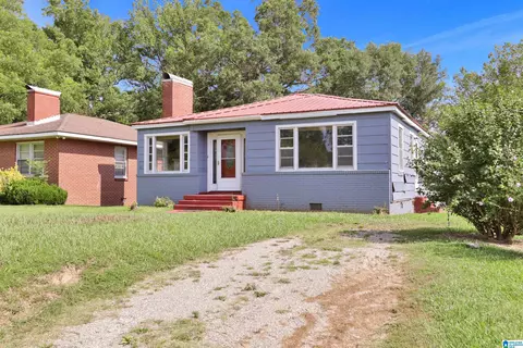 Exterior - 1024 Claxton St, Anniston, AL 36201 photo 4 of 4