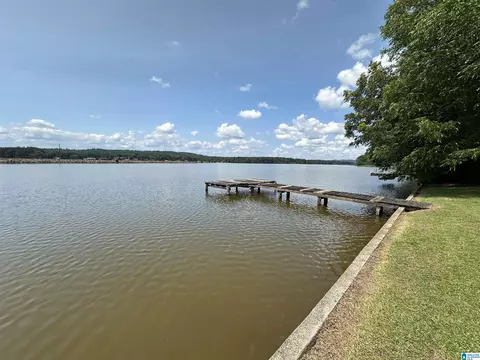 1576 Green Hills Rd, Ohatchee, AL 36271