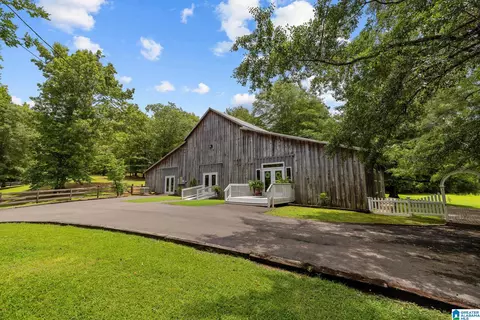 860 Sweet Apple Rd, Pell City, AL 35128