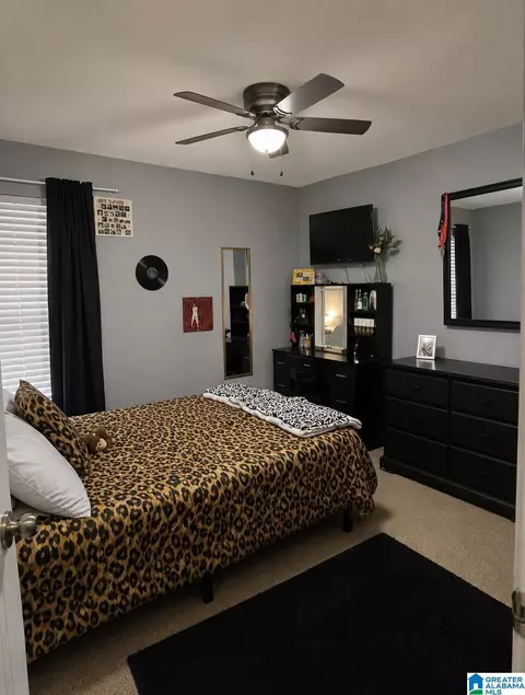 Bedroom - 5705 County Road 16, Clanton, AL 35045 photo 1 of 4