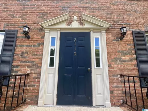 2110 Montreat Way #D, Vestavia Hills, AL 35216