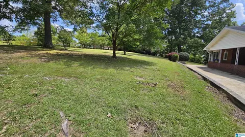 Exterior - 422 W 45th St, Anniston, AL 36206 photo 3 of 5